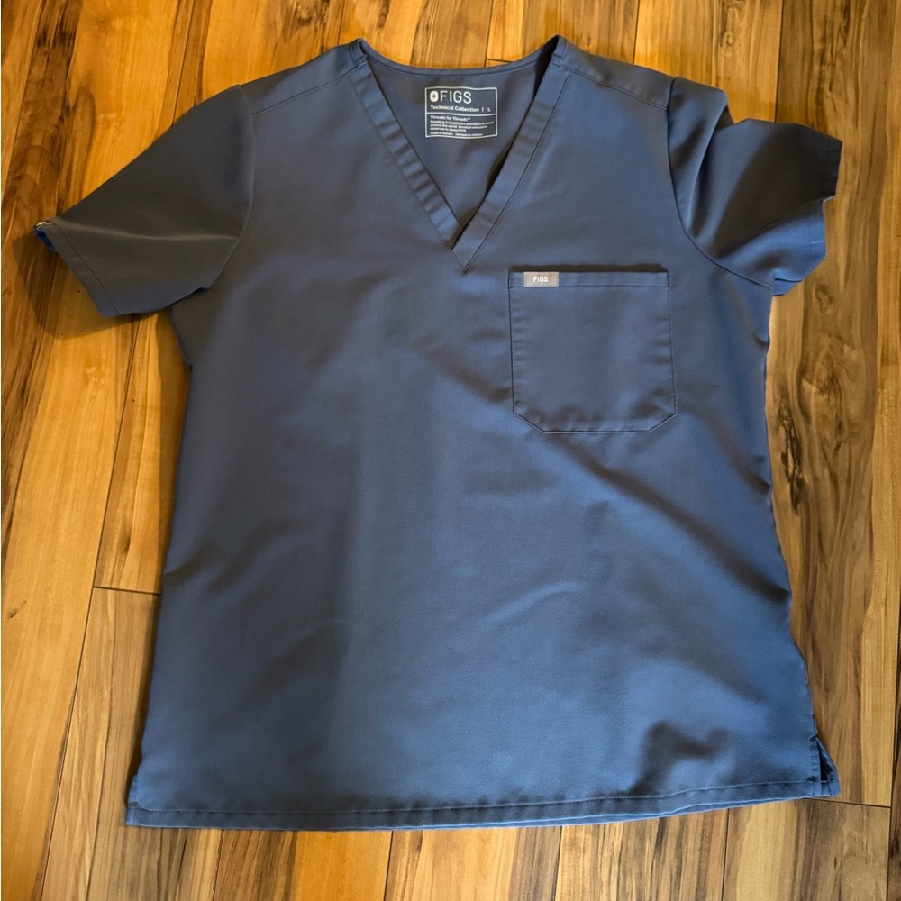 🏥🩺✨ FIGS Catrina One-Pocket Scrub Top – L (Slate Blue)